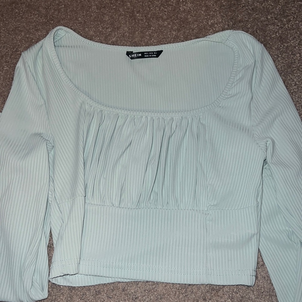 Shein long sleeve cropped shirt